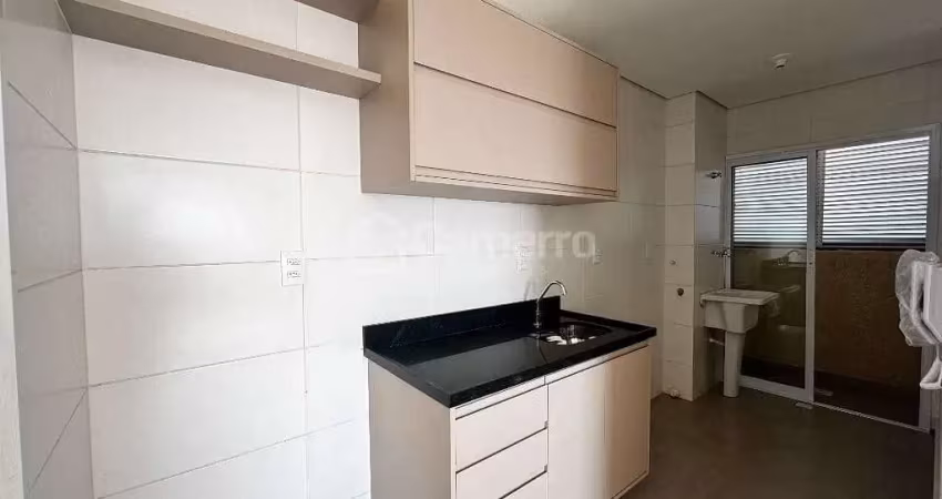 Apartamento com 2 dormitórios para alugar, 59 m² por R$ 1.350/mês - Balneário Salto Grande - Americ