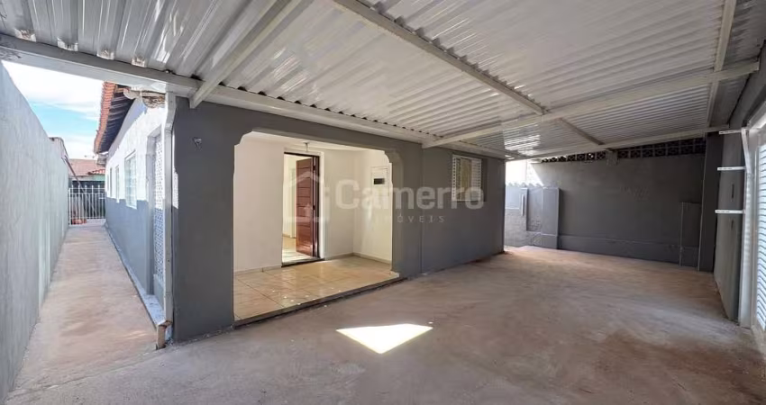 Casa para locação R$2.000/ Mês, Vila Cordenonsi, Americana, SP