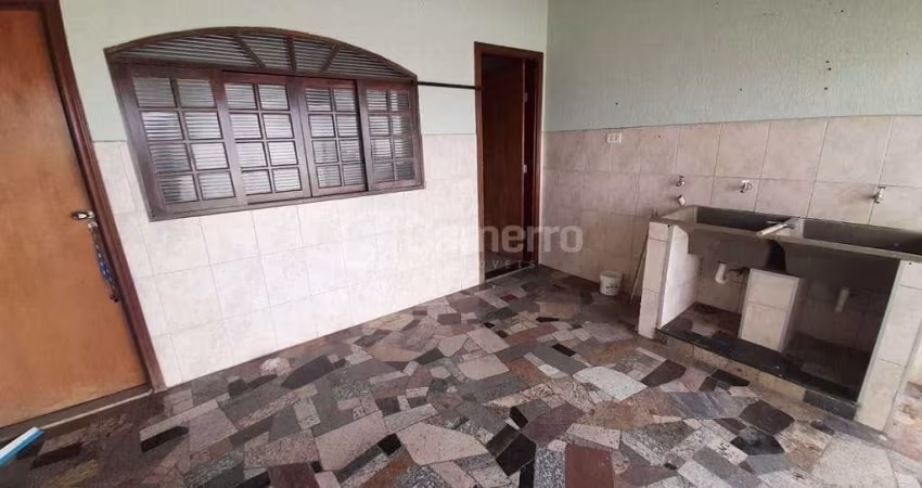 Casa com 3 dormitórios para alugar, 200 m² por R$ 1.600,00/mês - Jardim Brasília - Santa Bárbara D'