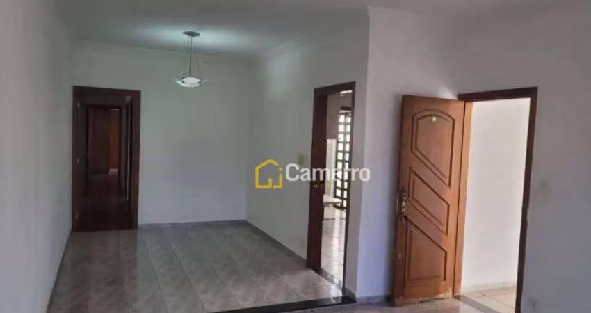 Casa com 2 dormitórios para alugar por r$ 2.200/mês - parque novo mundo - americana/sp