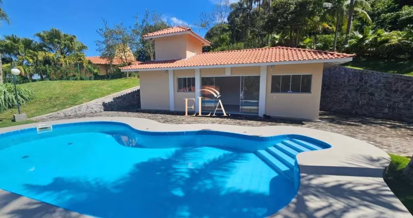 Chácara para Venda em Jacareí, Condominio Recanto dos Passaros, 4 dormitórios, 4 suítes, 6 banheiros, 10 vagas