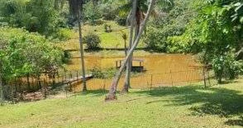 Vende-se empreendimento rural no município em Candeias.