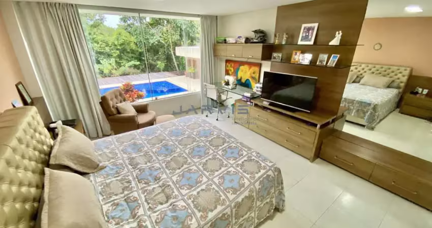 Vendo casa em condomínio fechado de 547m² com 5 suítes - aldebaran ômega