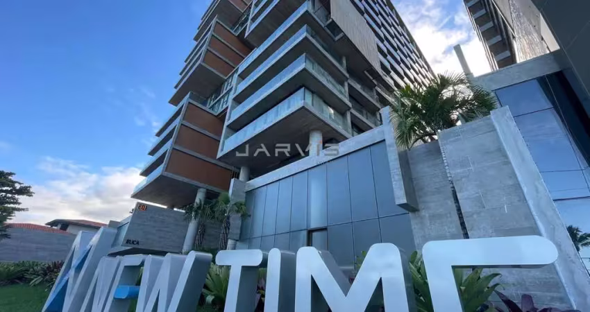 Studio de alto padrão mobiliado na praia de pajuçara - edf new time r$ 850 mil