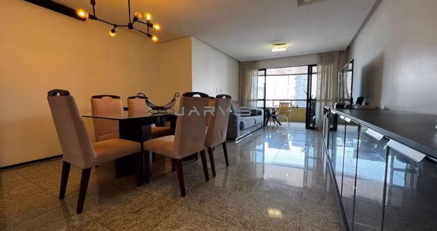 Vendo apto beira mar de 137 m2 com 4 quartos - ponta verde