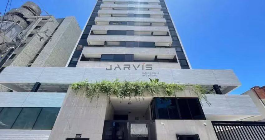 Apartamento quarto/sala novo a 1 quadra da praia da ponta verde por r$ 727 mil