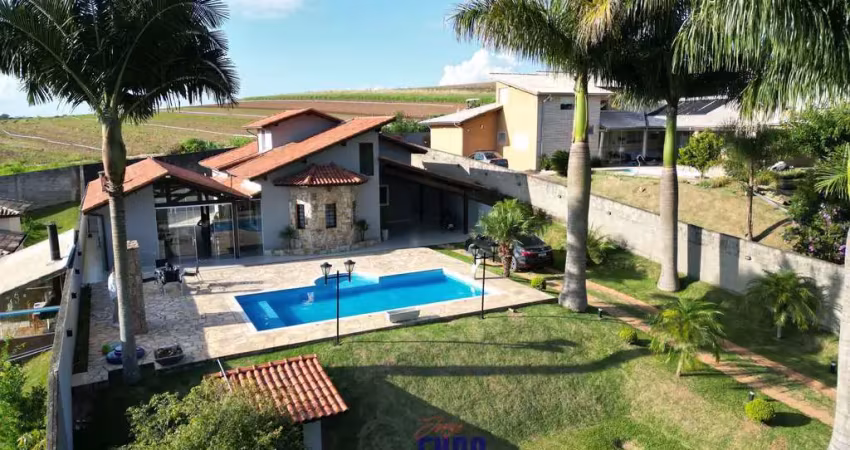 Linda Chácara em condominio fechado