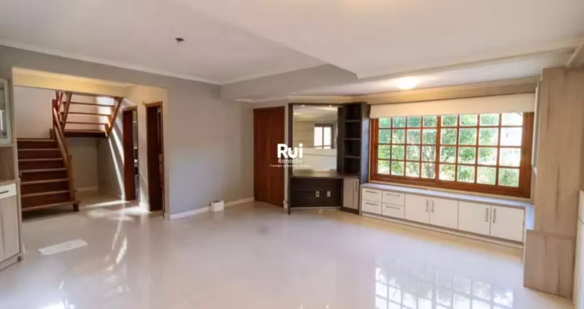 Casa à venda com 182m², 3 quartos e 3 vagas a 100m da juca batista