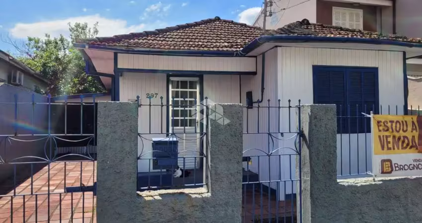 Casa com 3 dormitórios + edicula com 1 suíte em balneario estreito - florianópolis