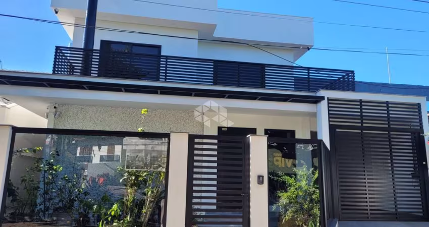 Casa a venda com 2 suítes no bairro Itaguaçi