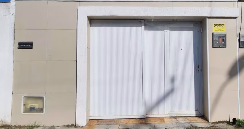 Casa Duplex/Usada para Venda em Fortaleza, Passaré, 3 dormitórios, 2 suítes, 3 banheiros, 2 vagas