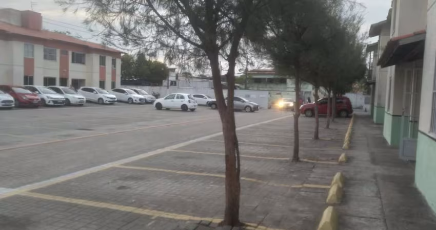 Apartamento para Venda em Fortaleza, Bairro José Walter, 2 dormitórios, 1 banheiro, 1 vaga