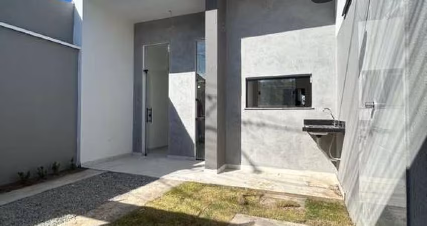 Casa para Venda em Maracanaú, Menino Jesus de Praga, 3 dormitórios, 2 suítes, 3 banheiros, 1 vaga