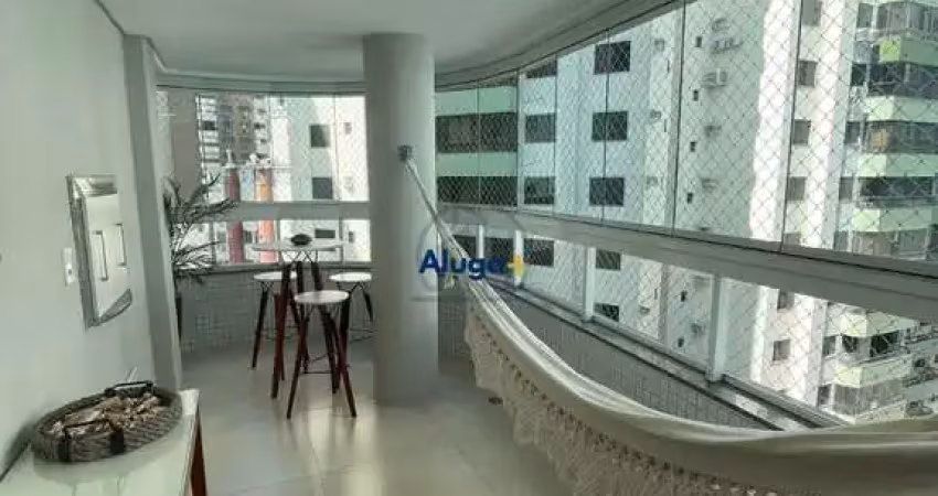 Apartamento com 3 quartos para alugar na Rua 3420, 20, Centro, Balneário Camboriú