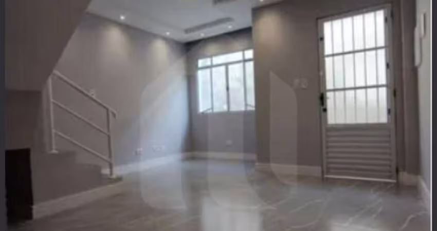 Sobrado 70m² em condominio com 02 dormitórios e 01 vaga