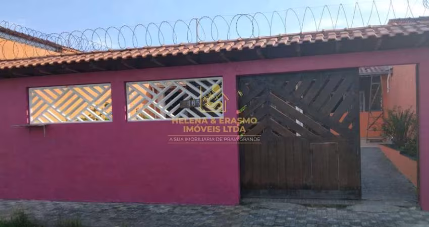 Casa com 3 quartos, Vila Dinopolis, Mongaguá - R$ 300 mil, Cod: 192