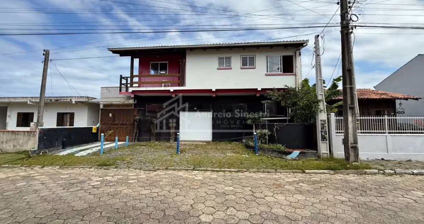 Casa com 7 quartos à venda na Rua Rio Branco n° 375, Balneário Enseada, São Francisco do Sul