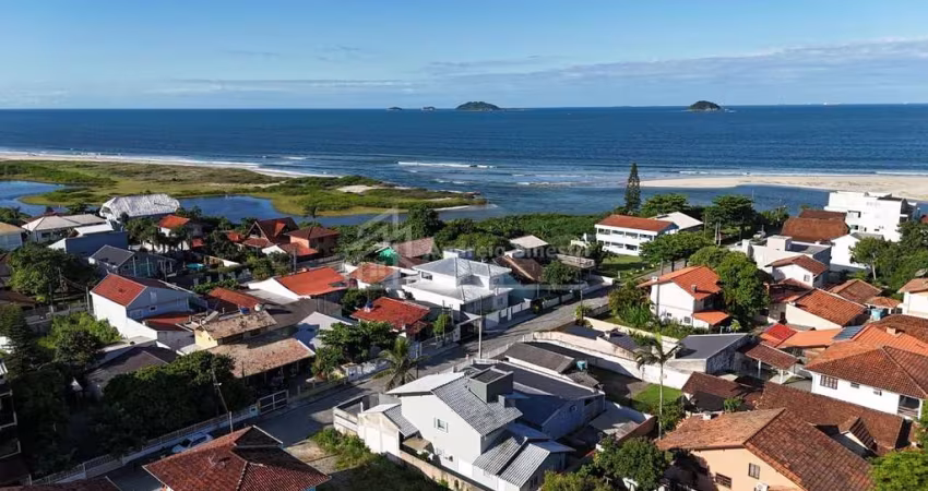 Casa com 4 quartos à venda na Rua Dona Emma 145, Ubatuba, São Francisco do Sul