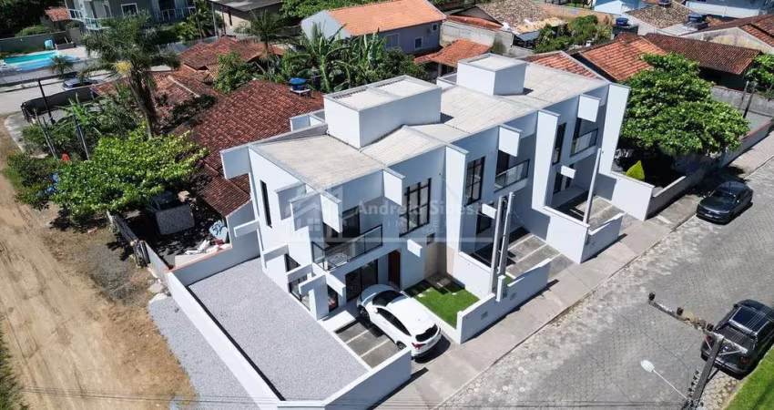 Casa com 2 quartos à venda na Rua Canelinha, Ubatuba, São Francisco do Sul