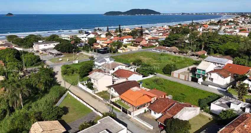 Casa com 3 quartos à venda na Rua Conacri 32, Ubatuba, São Francisco do Sul