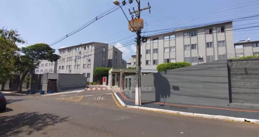 Apartamento no Edifício Residencial Ouro Verde com 2 quartos para venda e locação