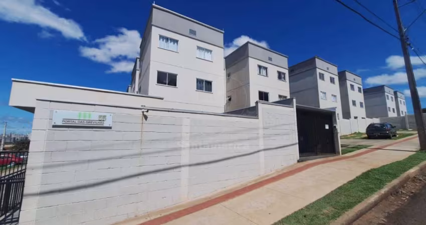 Apartamento para alugar de 2 quartos no Residencial Portal Das Grevilhas, Região Norte