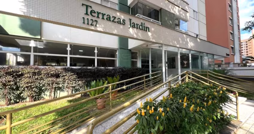 Apartamento para alugar no Edifício Terrazas Jardin com 3 quartos, sendo 1 suíte em Londrina
