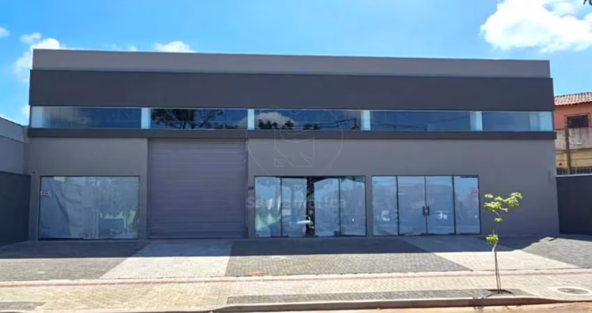Amplo Barracão Comercial próximo a Avenida Tiradentes na Região Oeste de Londrina