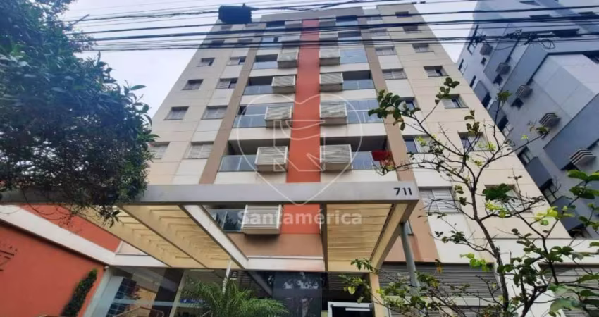 Apartamento à Venda e para Alugar no Edifício Residencial Biarritz - Região Central de Londrina