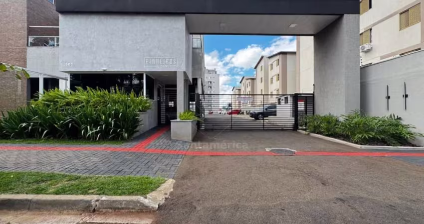 Apartamento com 2 quartos sendo 1 suíte à Venda no Residencial Pinheiros