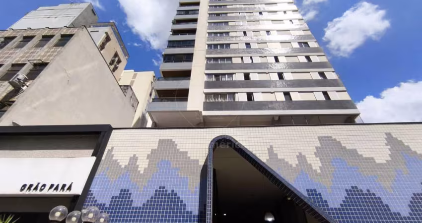Apartamento à Venda no Edifício Grão Pará com 3 quartos, sendo 1 suíte em Londrina