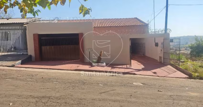 Casa com dependência à venda e para locação em Londrina