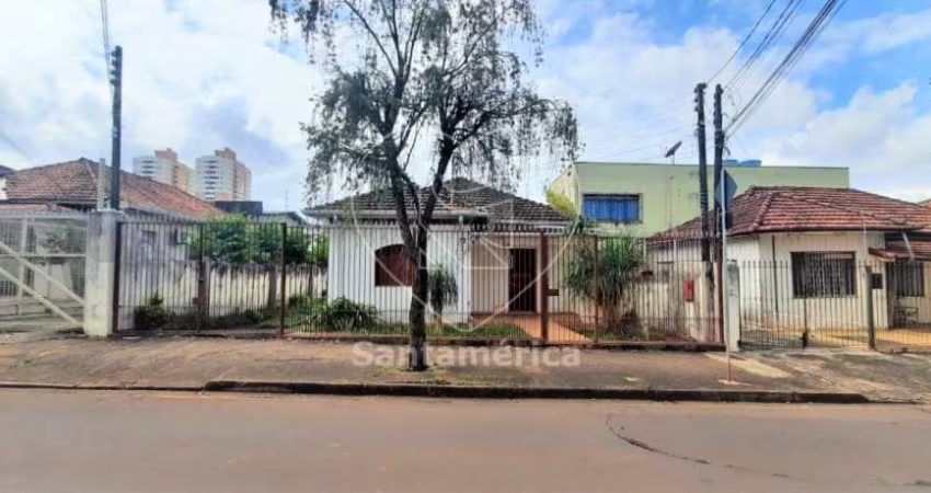 Casa Comercial à Venda na região Central próximo ao Terminal Central