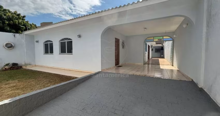 Casa ampla com 4 quartos sendo 1 suíte na Região Leste sendo próximo ao Aeroporto