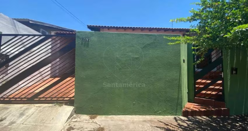 Casa à venda no Jardim Antares na Região Leste de Londrina, com 3 Dormitórios e 4 Vagas
