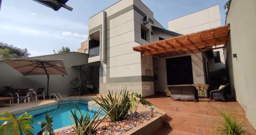 Casa à Venda no Bairro Andrade com 3 quartos, sendo 1 suíte - Região Oeste