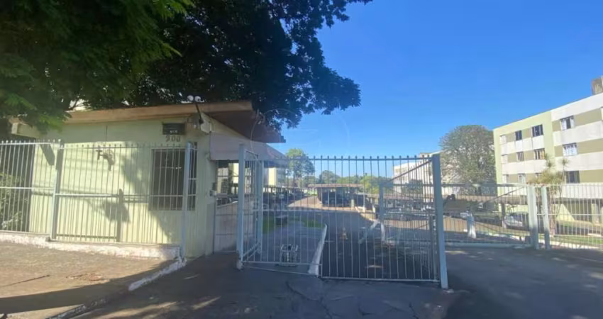 Apartamento à venda no Vale do Cambézinho II reformado e com cozinha planejada