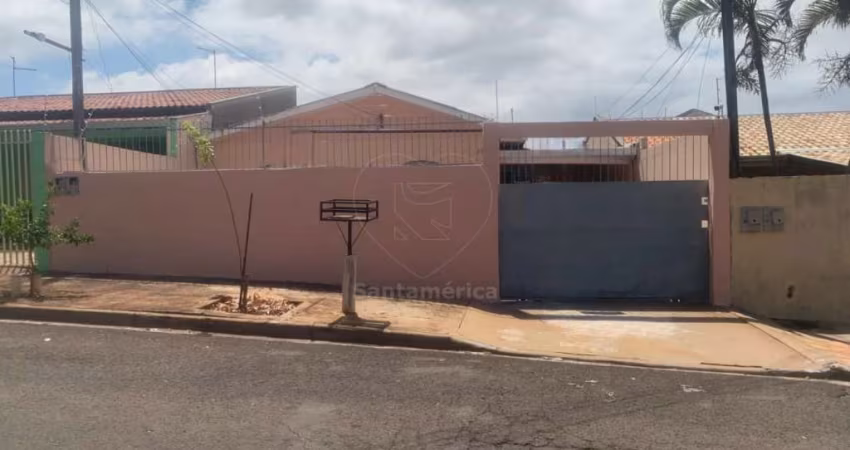 Casa à venda no Cinco Conjuntos - com 4 quartos, sendo 1 suíte