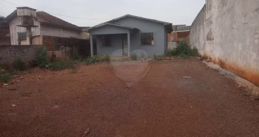 Casa residencial na Vila Casoni com 62m² de área privativa contendo 3 dormitórios