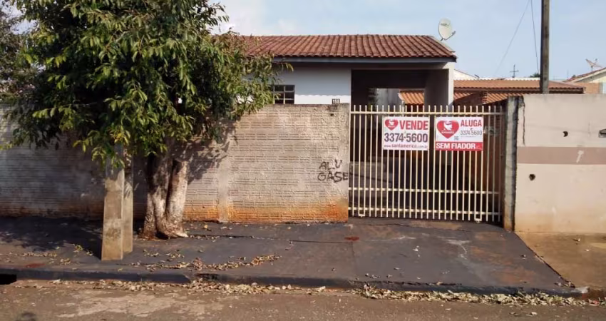 Casa à venda no Jardim Paris localizada a 2,7 km da Avenida Saul Elkind