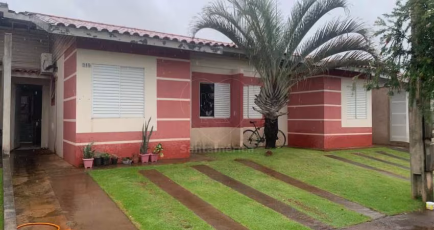 Casa em condomínio com 2 dormitórios na Região Norte de Londrina
