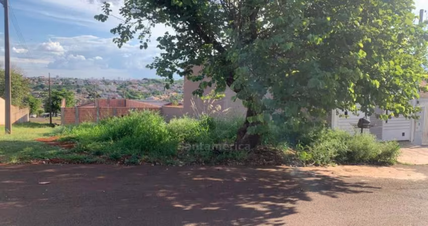 Terreno à venda no Bairro Belleville com 250m²