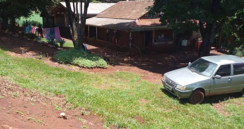 Sítio Coqueiro à Venda no Distrito de Leroville