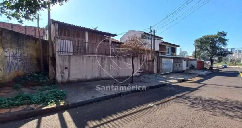 Casa com 3 dormitórios e vista para o lago a venda no Jardim Presidente