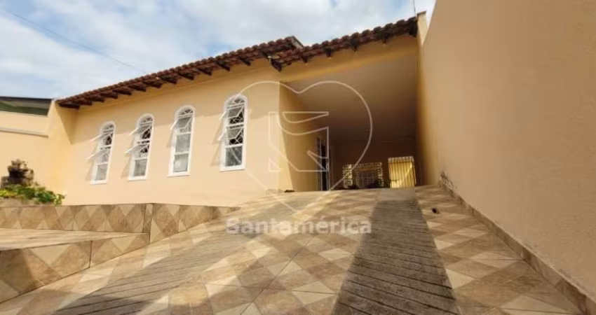 Casa com 3 Dormitórios à Venda na Região Norte, Cinco Conjuntos