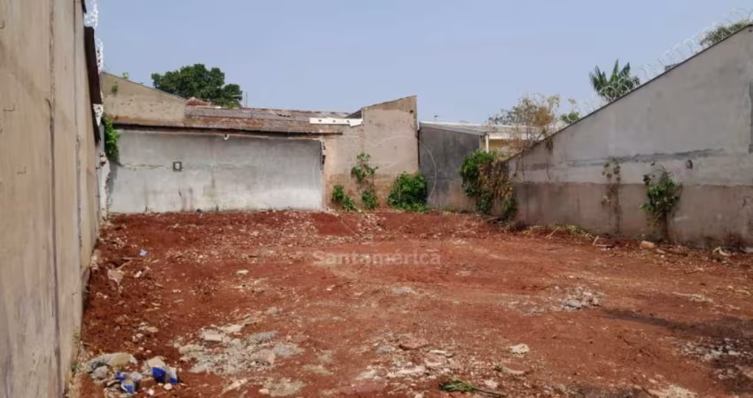 Terreno Residencial à 250 metros da Avenida Brasília