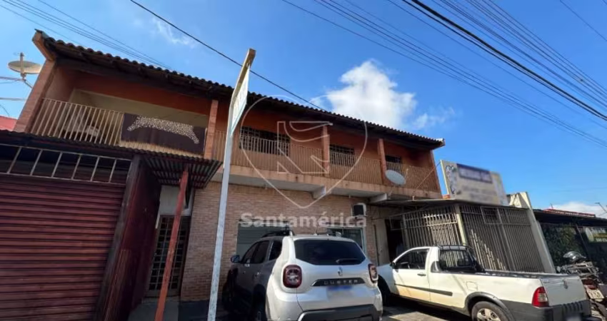 Casa à venda com 3 dormitórios  em Cambé