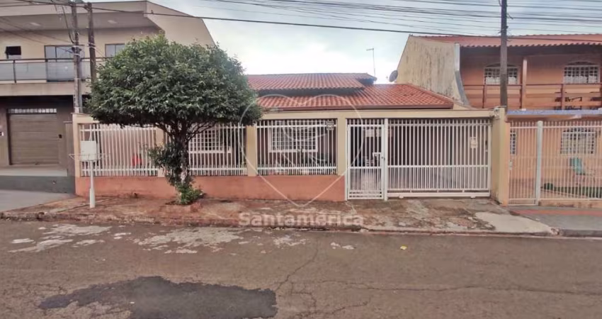 Casa para venda na região Norte de Londrina com cozinha planejada