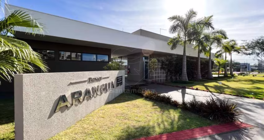 Casa à Venda no Condomínio Arangua, Parque Taua, na região Leste de Londrina