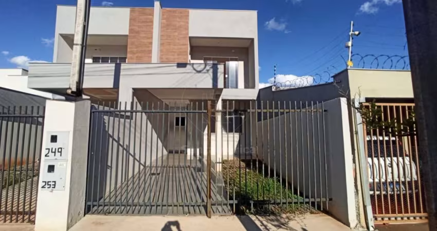 Sobrado Geminado Novo para Venda na Zona Norte